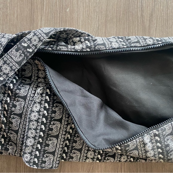 Elenture Yoga Mat Bag - Picture 4 of 4